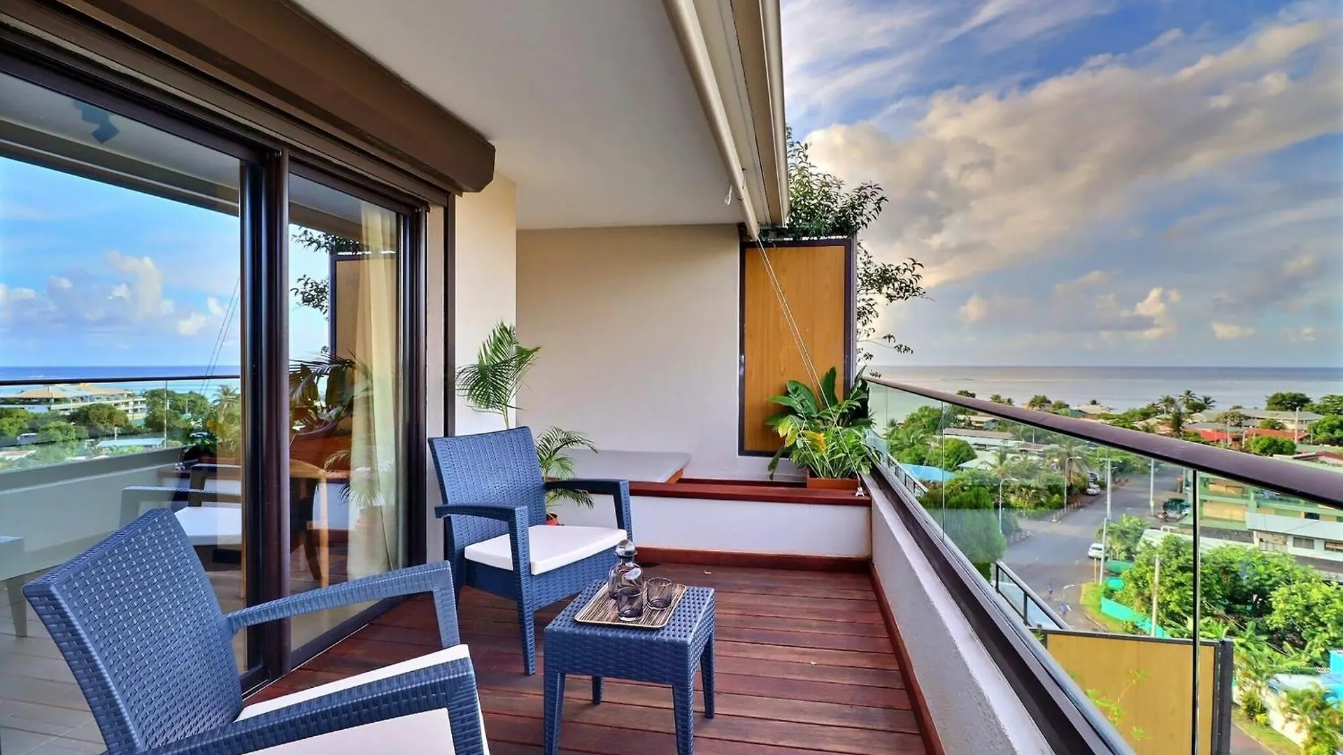 Mahana Suite City Center & Luxury Papeete  French Polynesia