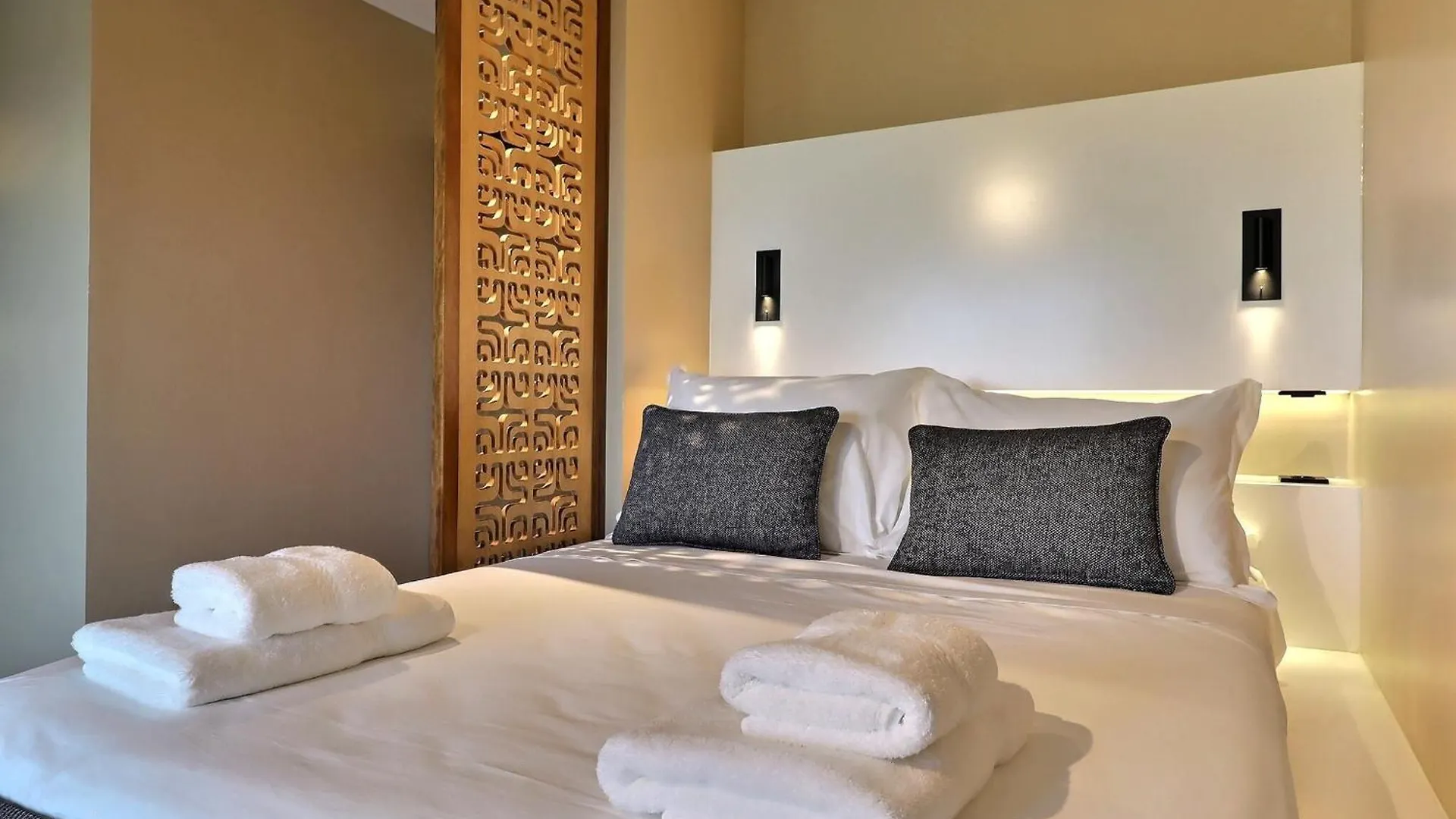 Mahana Suite City Center & Luxury Papeete  Papeete (Tahiti)
